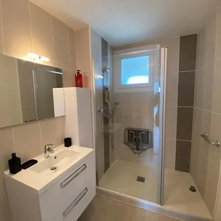 Neuf, 3 Avec Vue Panoramique *